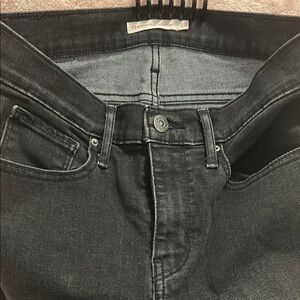 Levi’s High-Rise Straight Jeans